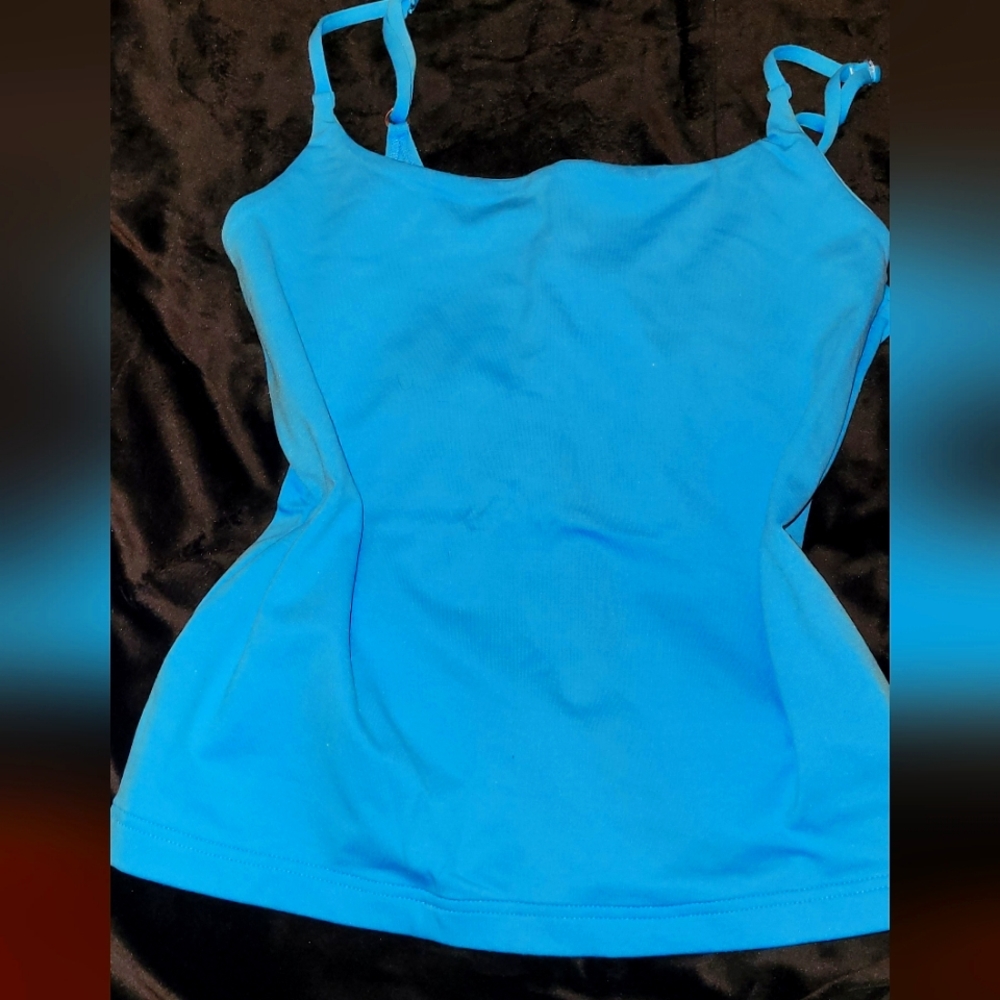 Women's workout top